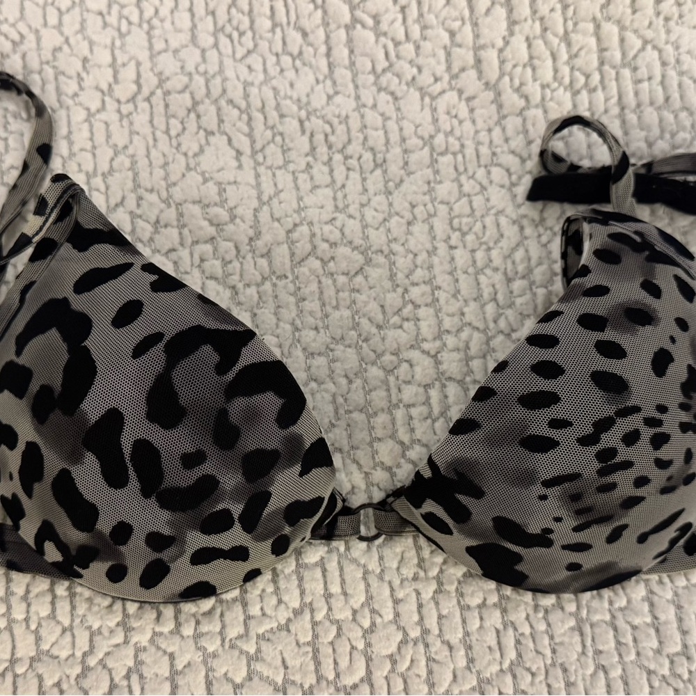 La Perla Leopard Print Black and Gray Bra